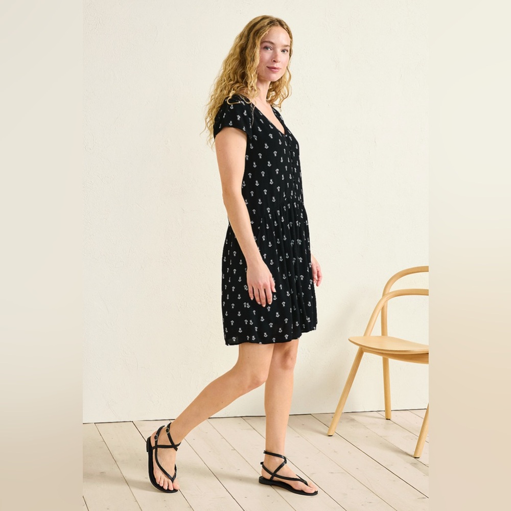 NWT Garnet Hill Marina Crêpe Dress